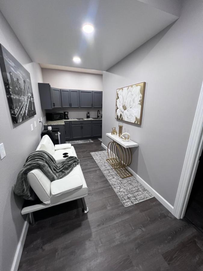 The Palm Suite Lehigh Acres Eksteriør bilde