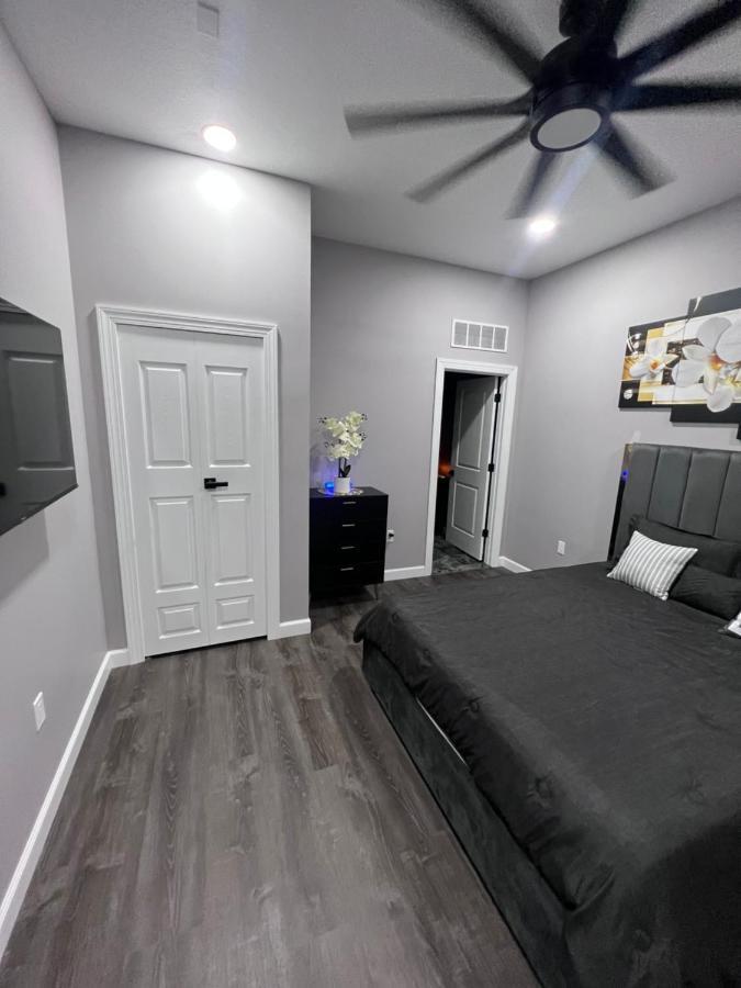 The Palm Suite Lehigh Acres Eksteriør bilde