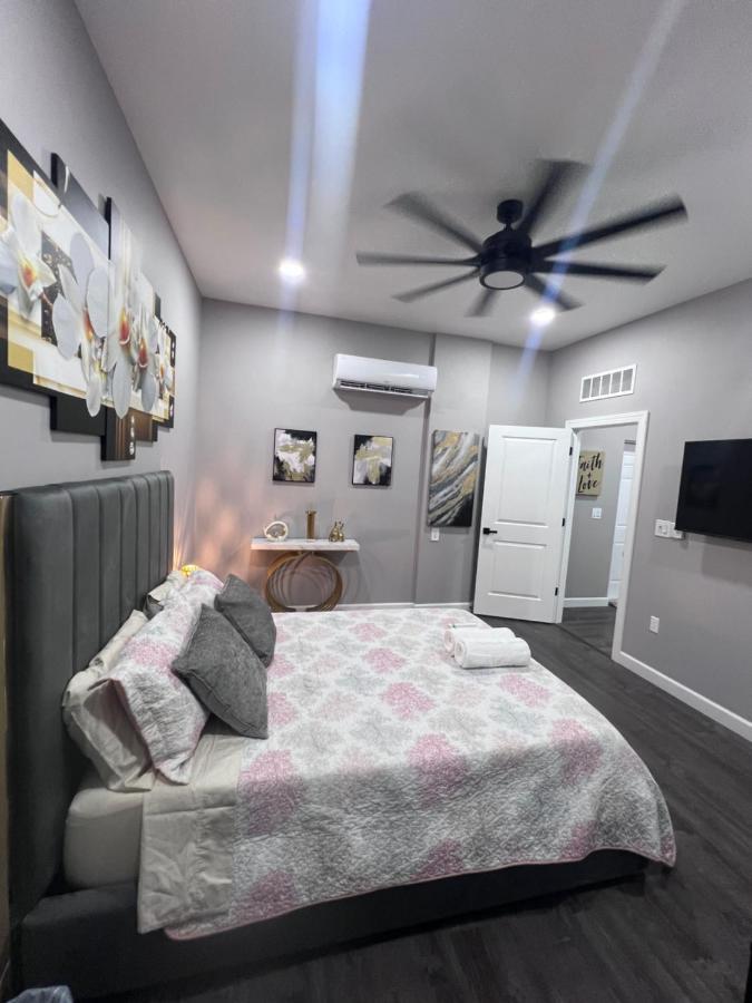 The Palm Suite Lehigh Acres Eksteriør bilde